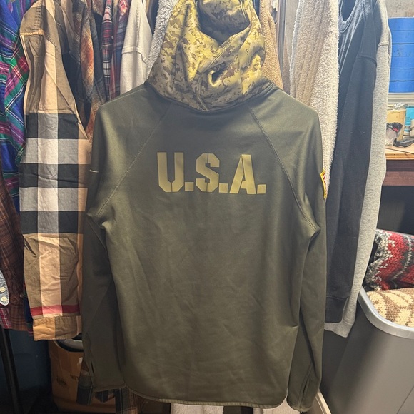 Nike Olive Green Patriots Hoodie - Picture 2 of 4